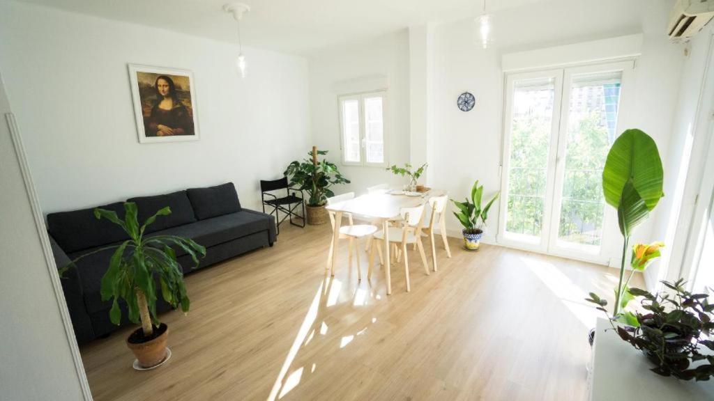 Rentalsevilla Casa Viva Triana エクステリア 写真